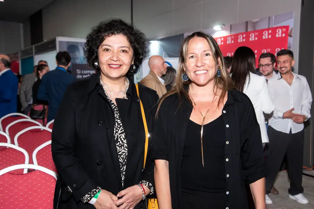 Zona de exhibición y stands del evento